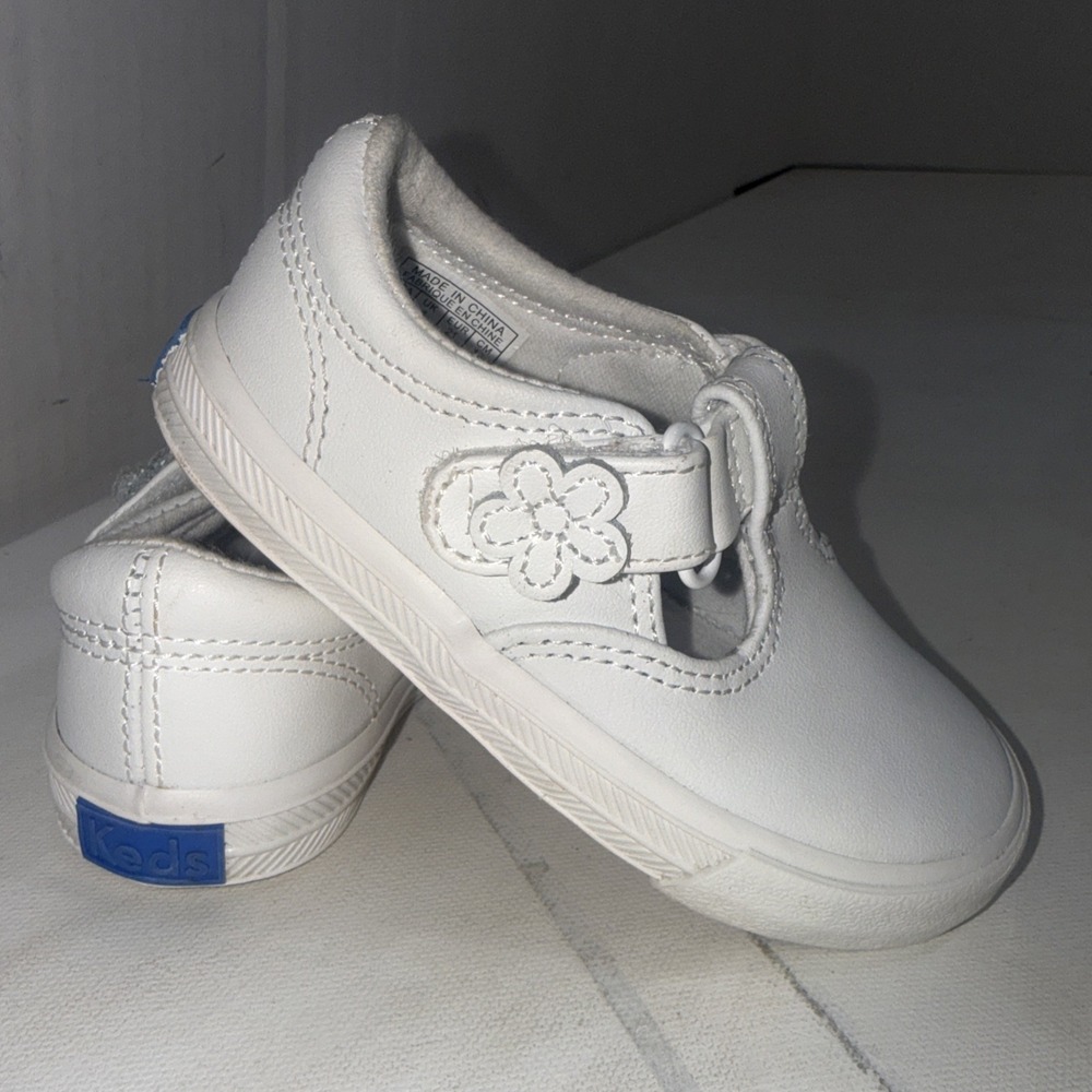 Keds Toddler Size 5 Daphne T-Strap Classic White Leather Mary Jane Girls Walking